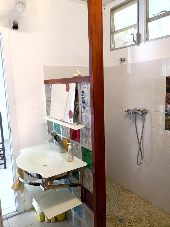 Appartement Moderne A Le Lamentin Avec Piscine Partagee 20M² Kültér fotó
